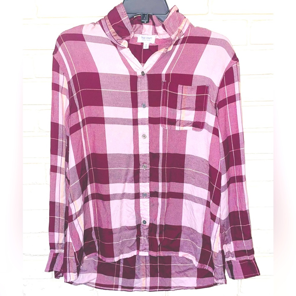 True Craft button up plaid women's shirt- Size Medium